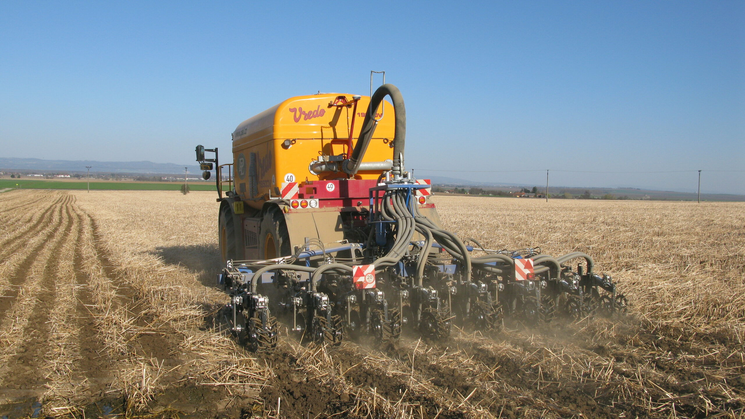 Application Systems of Liquid Organic Fertilizers